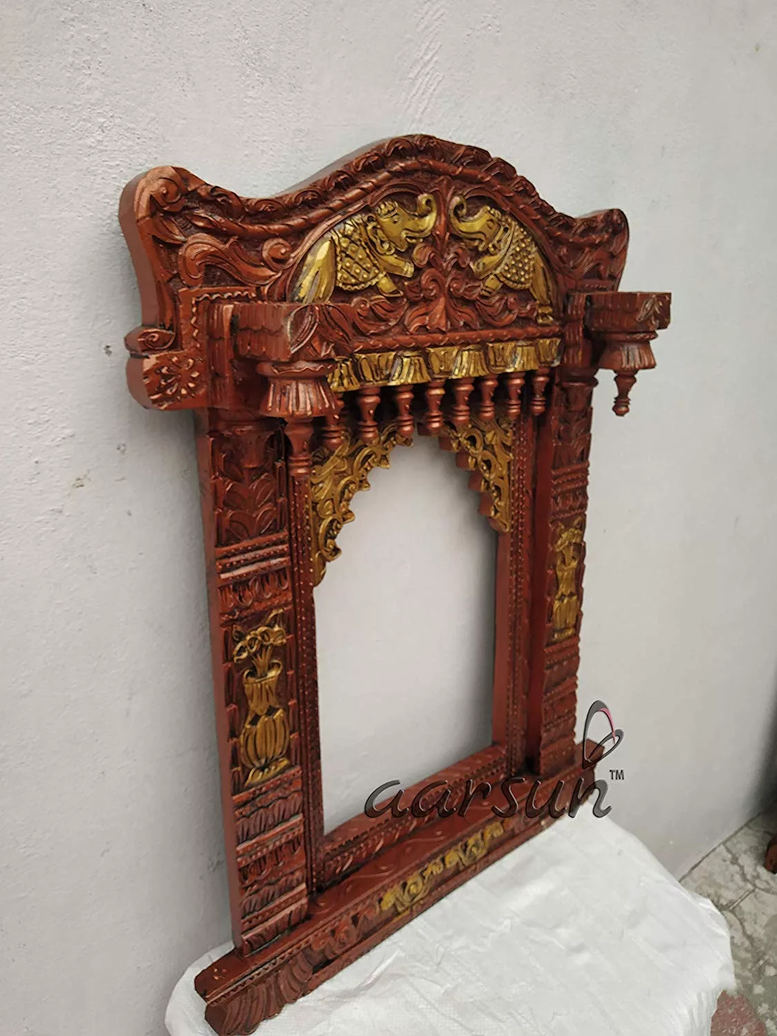 Handcrafted Elegant Jharokha Frame –